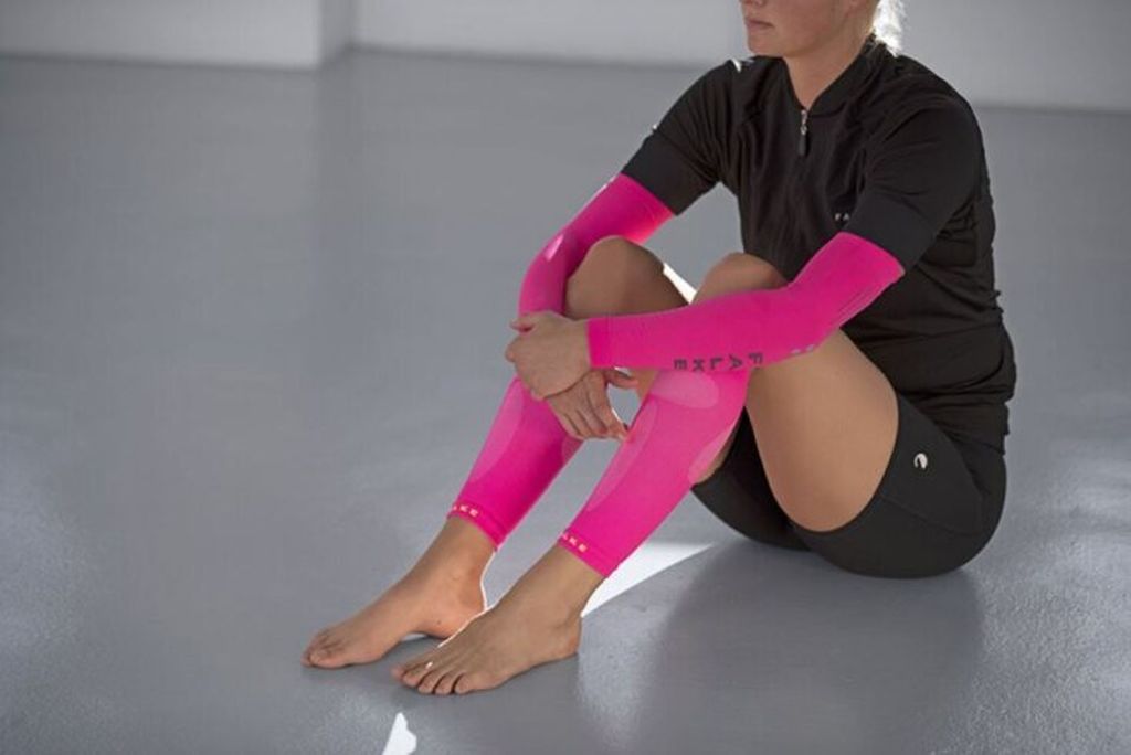 FALKE Protective Arm Sleeves